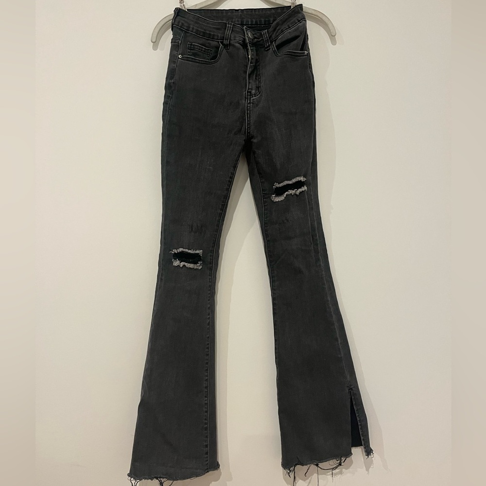 Women's Black Distressed Jeans